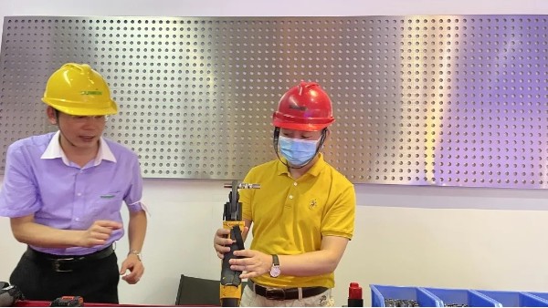 雙興集團：推進三期，拓寬市場